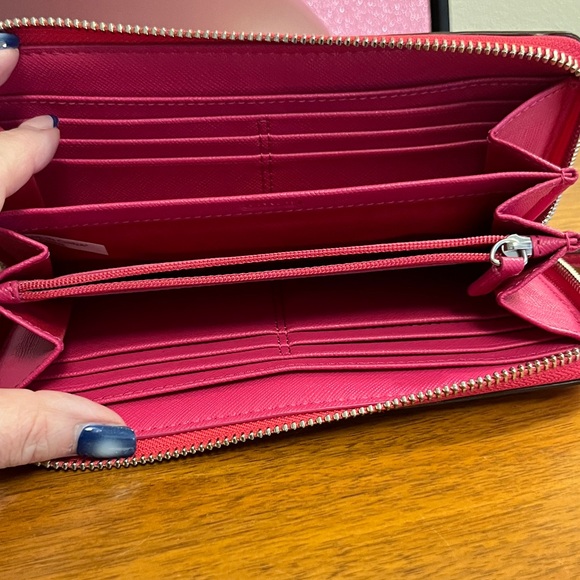 Coach Pink Heart Pattern Zip Around Wallet - Picture 10 of 12